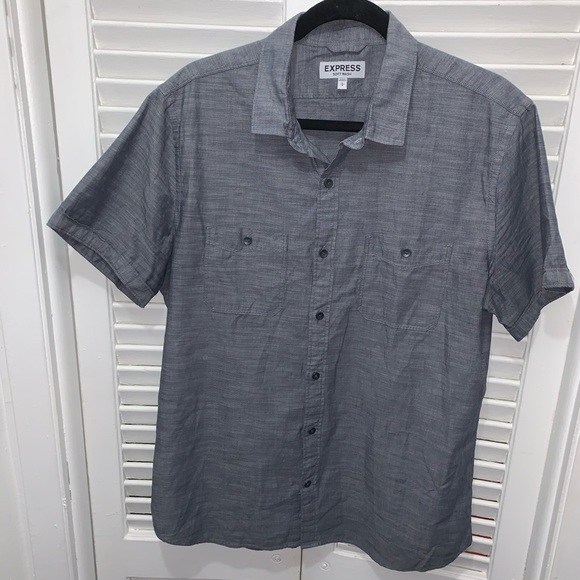 Express Other - Express Men’s Button Down Shirt size L